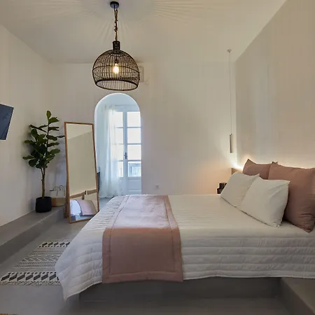 Nuvia Suites 4* Akrotírion