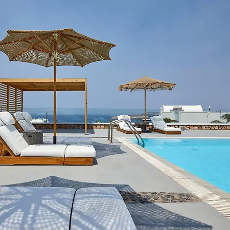 Nuvia Suites Szálloda