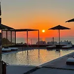 Hotel Nuvia 4*