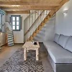 Nuvia 4* Akrotírion