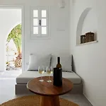 Hotel Nuvia Akrotiri (Santorini)