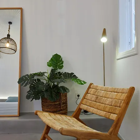 Nuvia Suites 4* Akrotírion