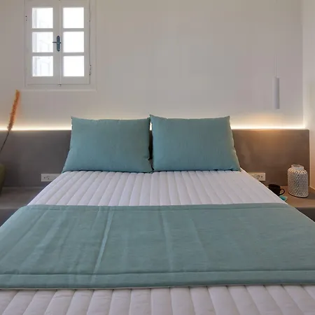 Hotel Symmetry 4*