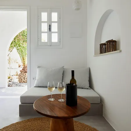 호텔 Nuvia Suites Akrotírion