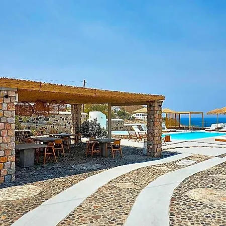 Hotel Nuvia 4*