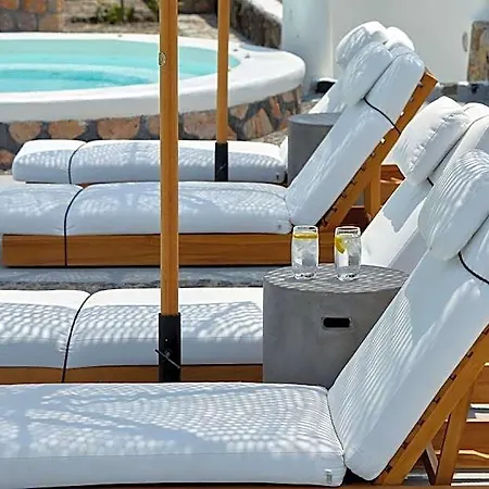 Hotel Nuvia 4*