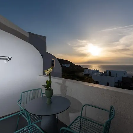 Hotel Nuvia 4*