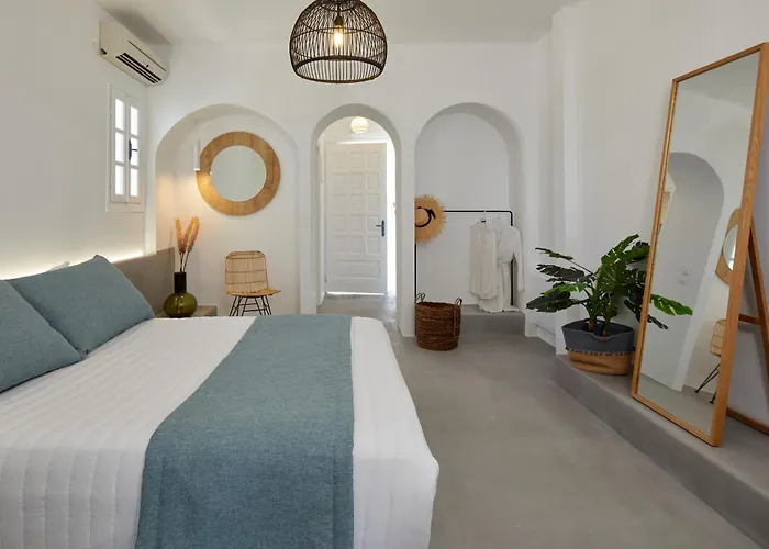 Nuvia Akrotiri (Santorini)