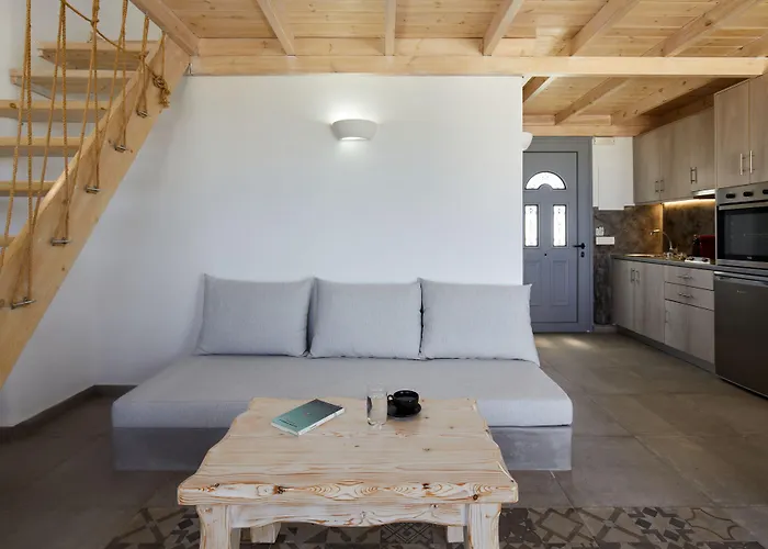 Hotel Nuvia Akrotiri (Santorini)